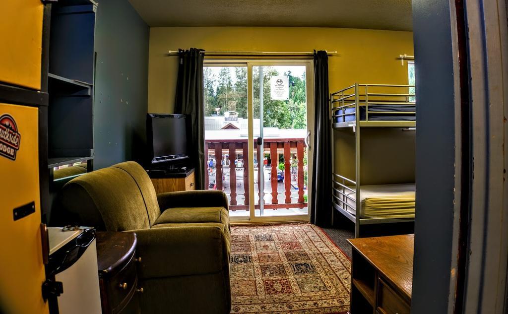 Southside Lodge Whistler Ngoại thất bức ảnh